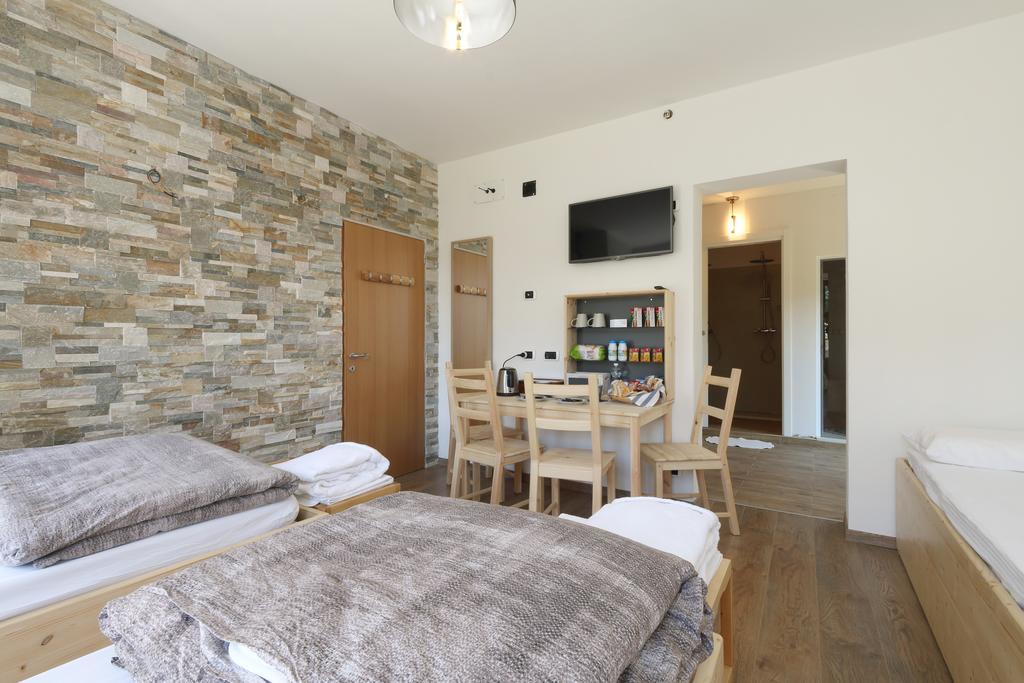 Bed and Breakfast Bed & Wellness Fisterre Belluno Habitación foto