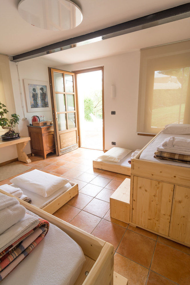 Bed and Breakfast Bed & Wellness Fisterre Belluno Exterior foto
