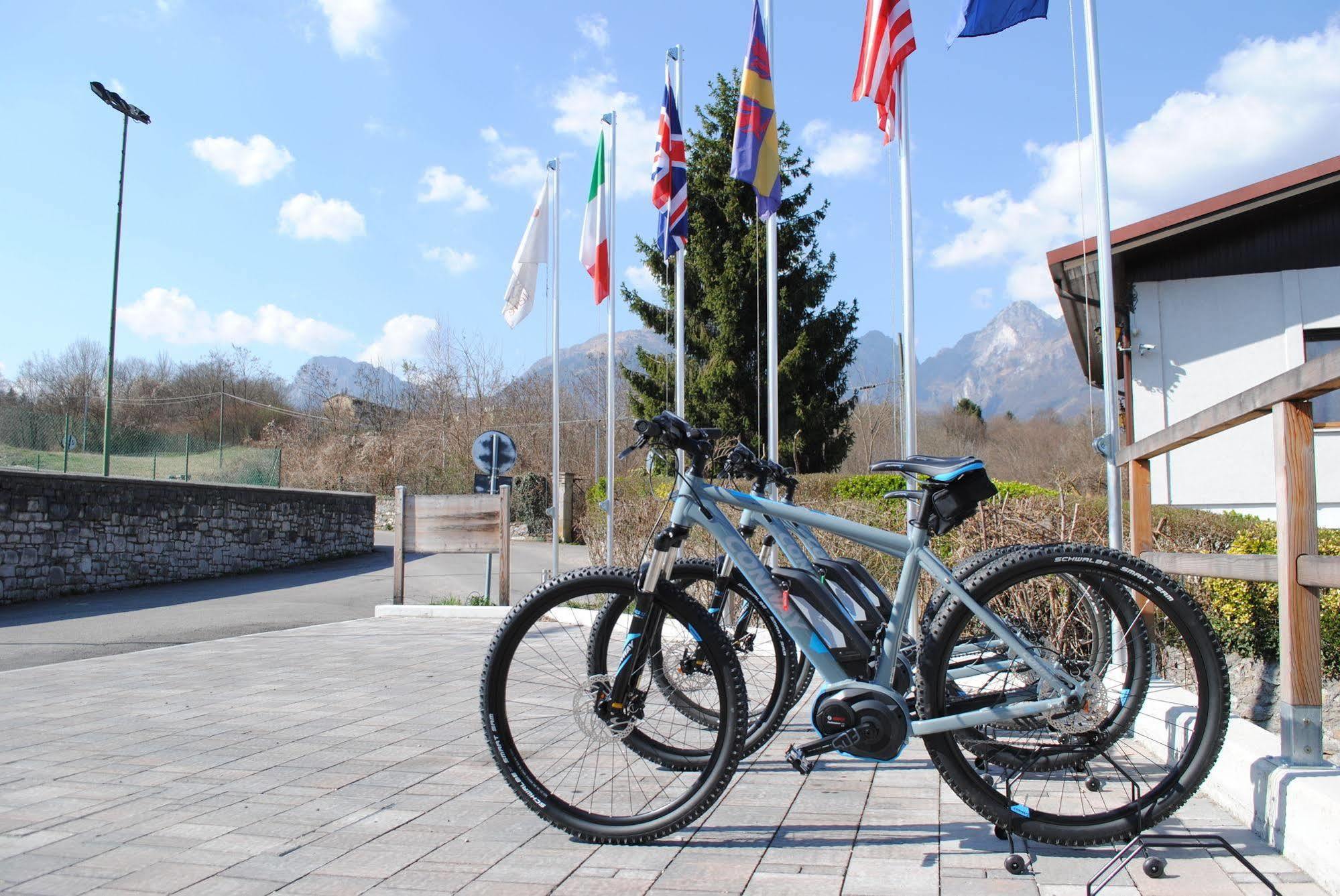 Bed and Breakfast Bed & Wellness Fisterre Belluno Exterior foto